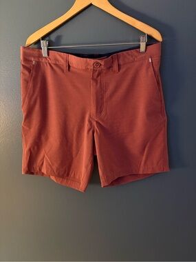 Flag & Athem Men's Performance Stretch Shorts Dull Red size 35 NWOT